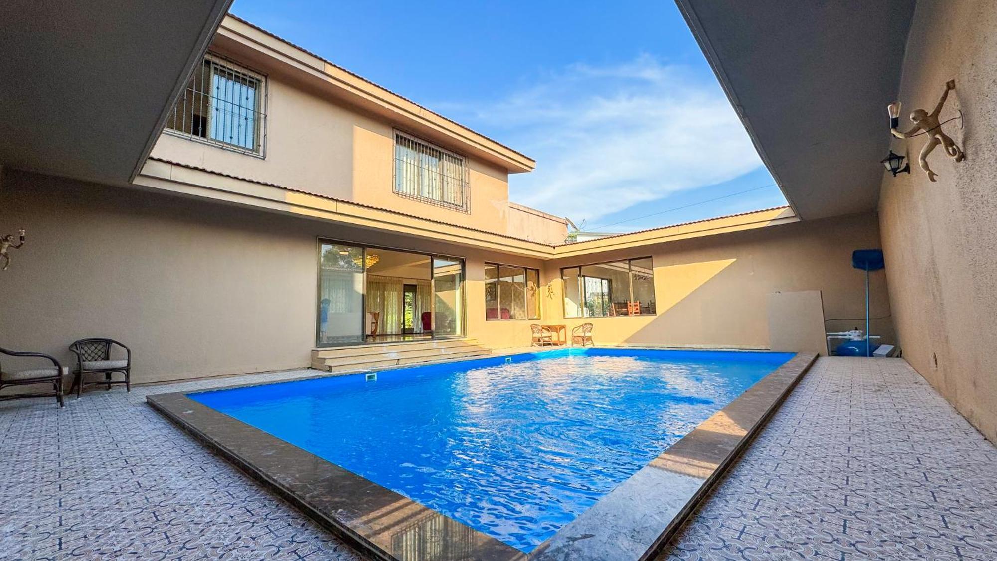 White Stallion Vila Lonavala Exterior foto
